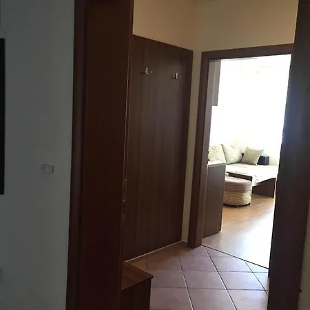 Skiing, Walking, Enjoying In Mountains Apartment Bansko